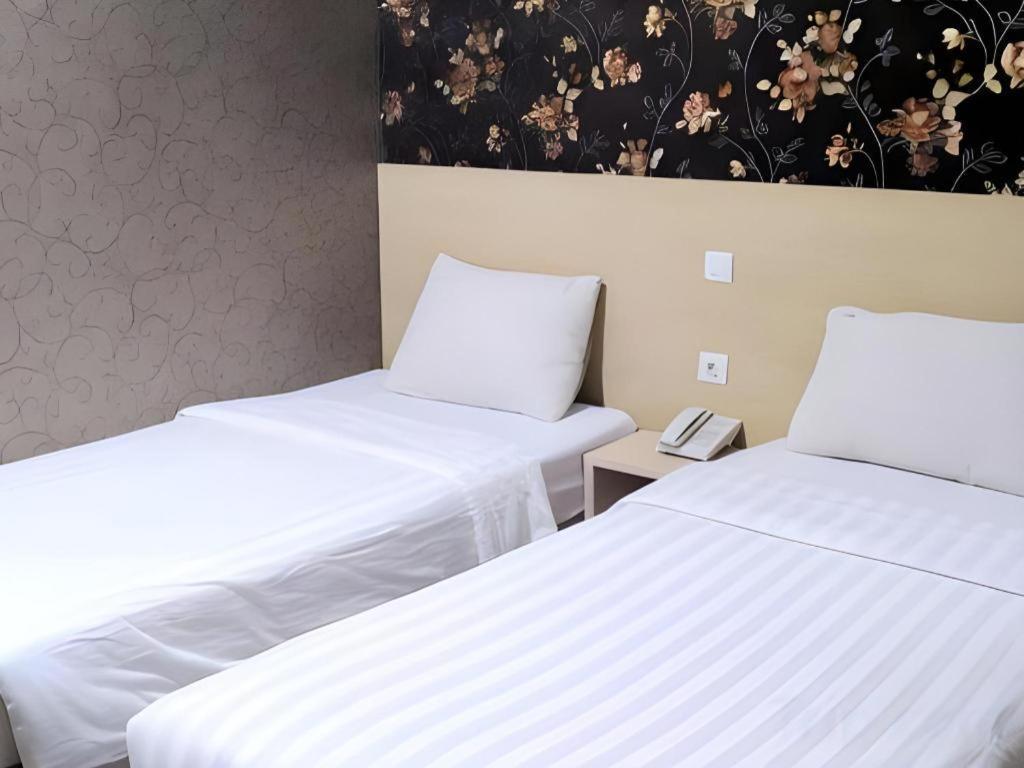 Mine Home Hotel By Sovia Bandung Zewnętrze zdjęcie